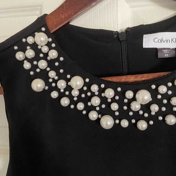 Calvin Klein Pearl Embellished Black Sleeveless Top - Picture 2 of 12